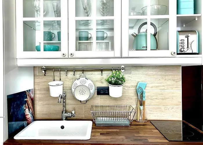 Madera アパート コパオニク